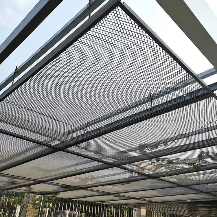 ¿Ha debutado el falso techo de aluminio con malla metálica de aluminio, revolucionando el diseño de interiores?